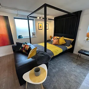  Apartment The By Hip Haus United Kingdom