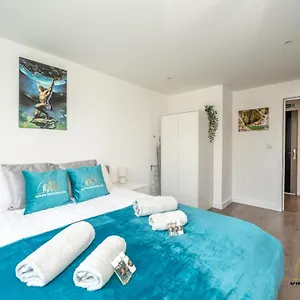  Apartment Atlas - The Pillar Of Town United Kingdom
